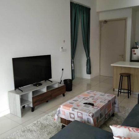 Pintarman Family Suites @ Miri Times Square Exteriör bild