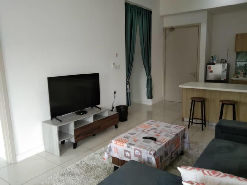 Pintarman Family Suites @ Miri Times Square Exteriör bild